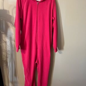 Onesie L very warm with hood.